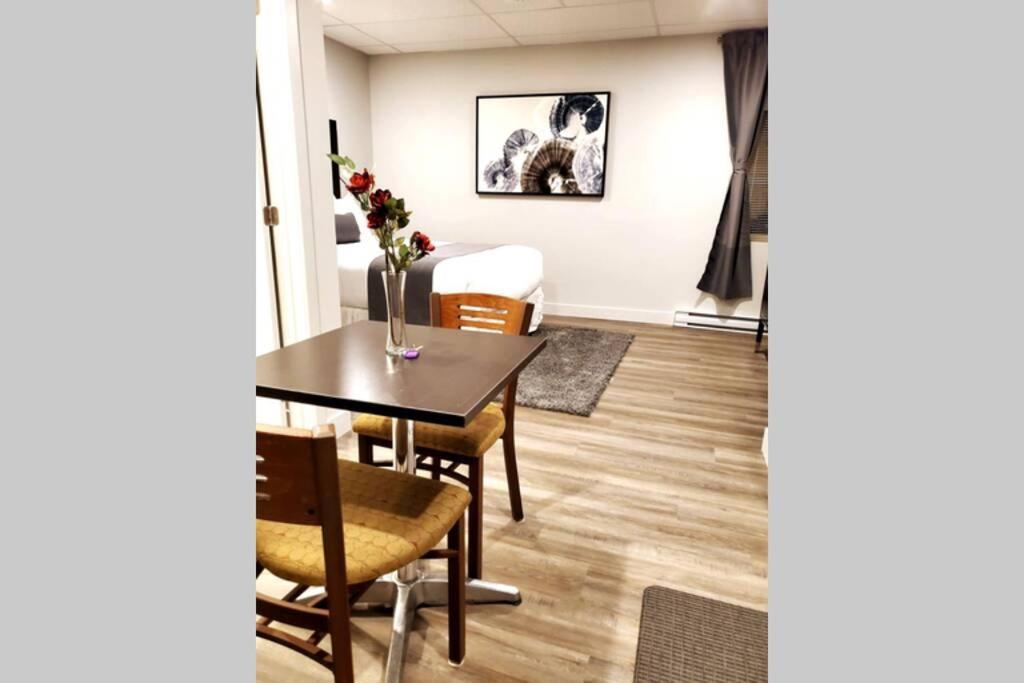 Cozy Sweet Studio #5, Only 10 Min To D.T. Ottawa Gatineau Ngoại thất bức ảnh